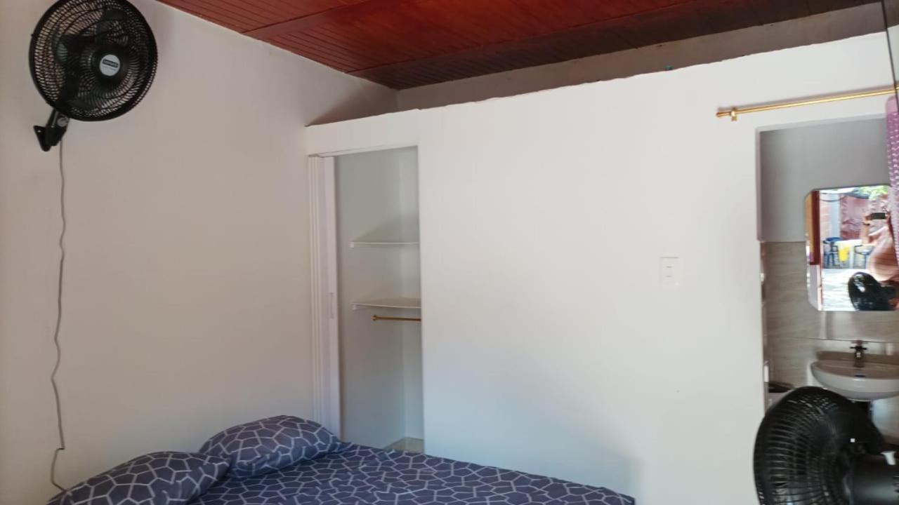 Hostal Arambulo Villavieja Exteriér fotografie